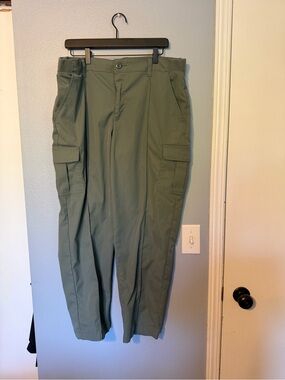 Olive Green Women’s Cargo Pants
